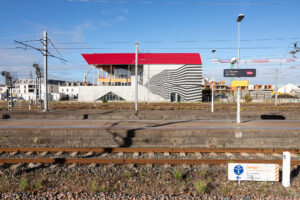 Compagnie architecture, fresque Malte Martin, Quai M, photo David Fugère