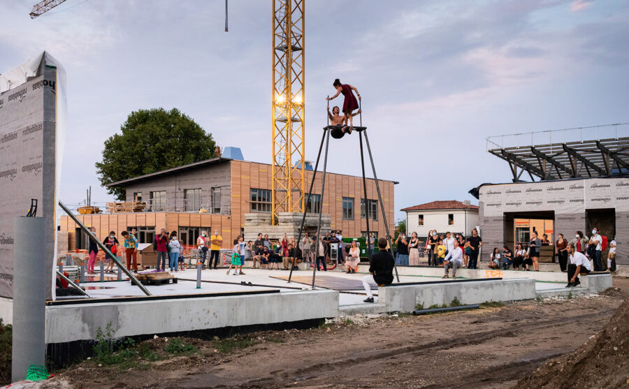 Spectacle sur le chantier