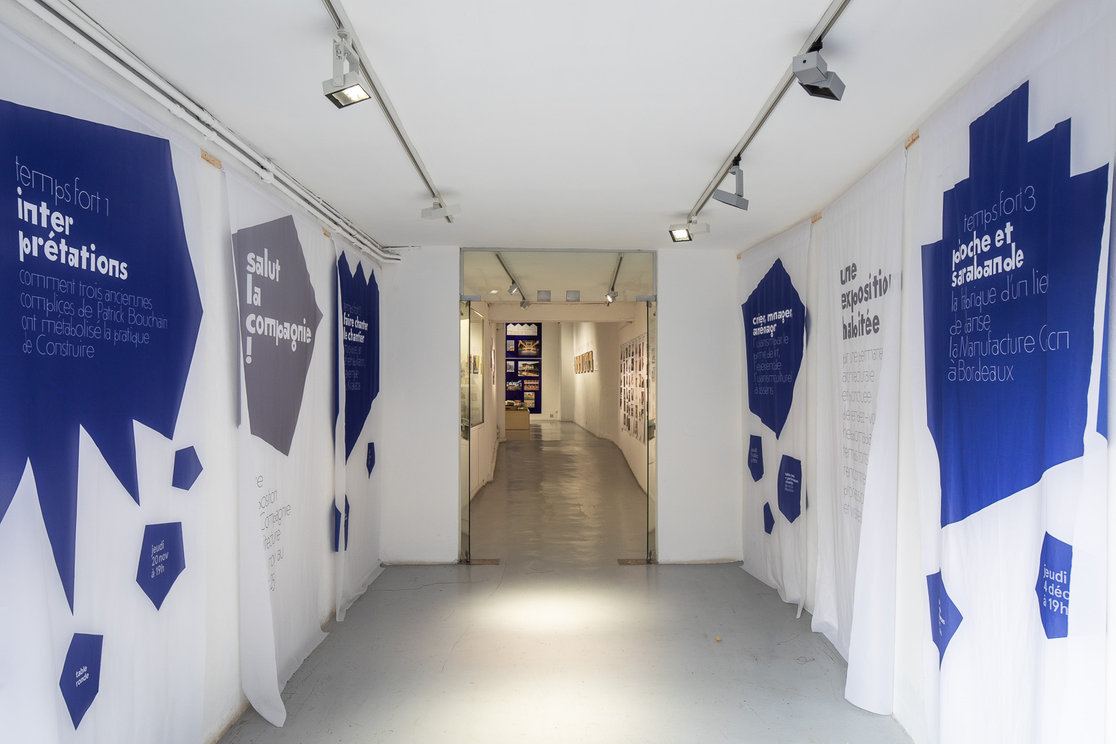 Salut la compagnie !