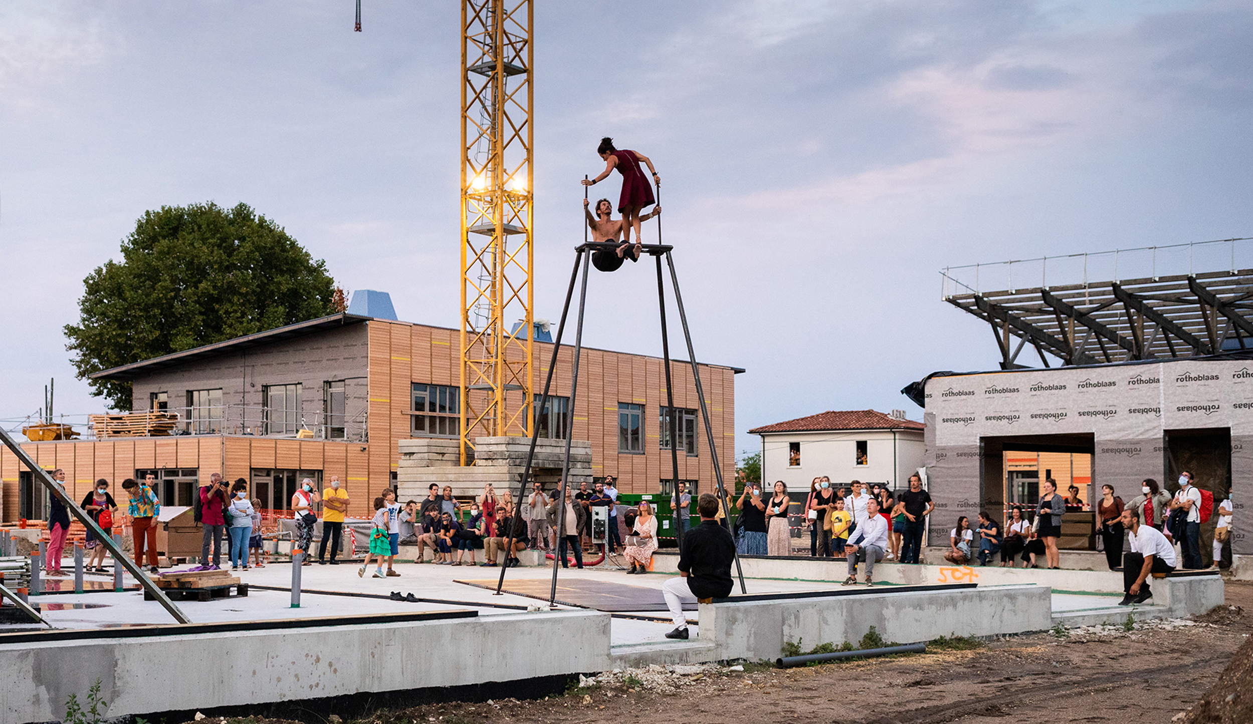 Salut la compagnie !