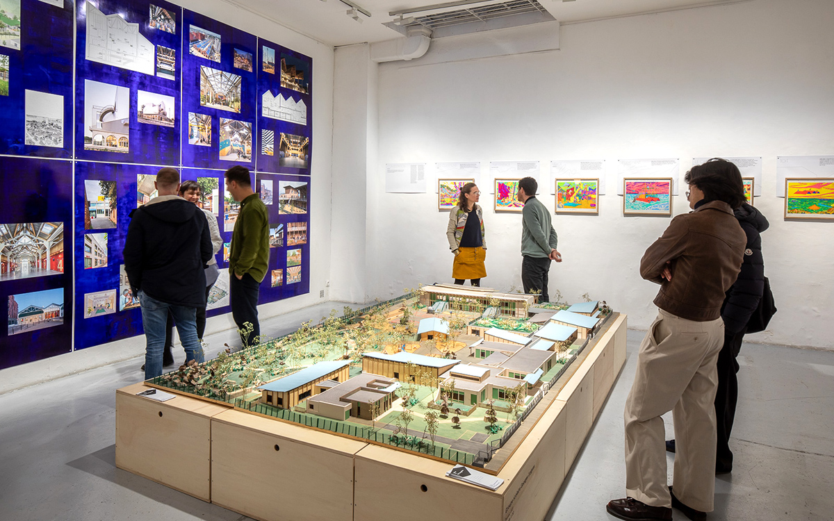 Salut la compagnie !